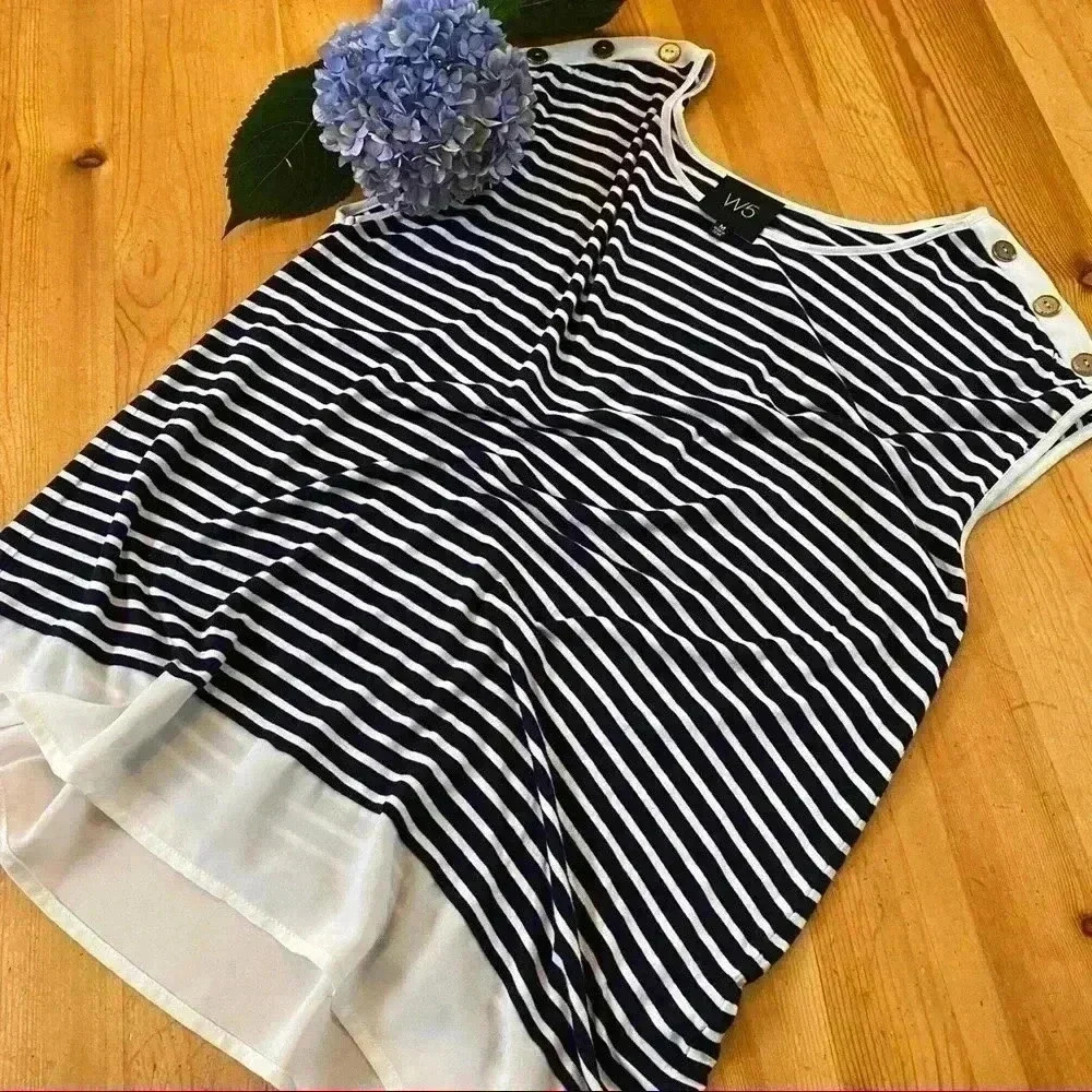 W5 black and white striped shirt - Picture 6 of 8